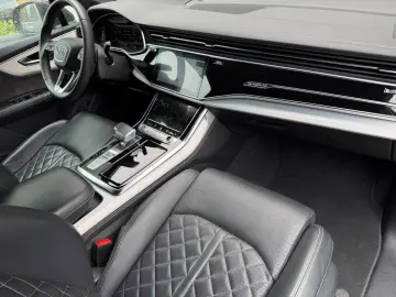 AUDI Q7 50 TDI quattro S line 7-Sitzer B&O PANO 360