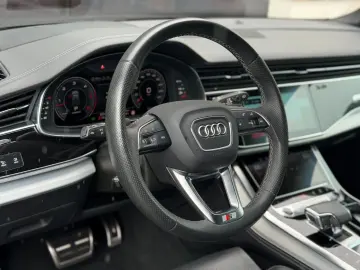 AUDI Q7 50 TDI quattro S line 7-Sitzer B&O PANO 360