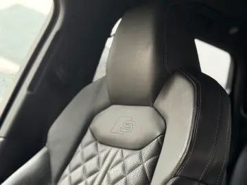 AUDI Q7 50 TDI quattro S line 7-Sitzer B&O PANO 360