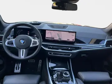 BMW X5 M60i xDrive M Sport Pro Pano Standhzg Inno