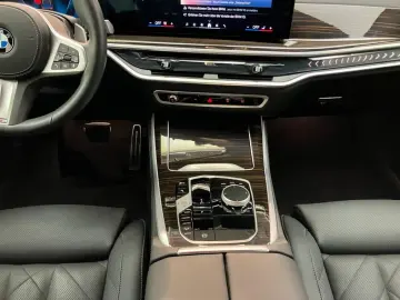 BMW X5 xDrive30d M Sport AHK Innovation Standhzg H K