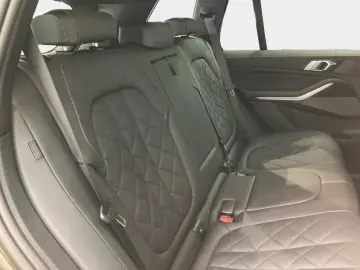 BMW X5 xDrive30d M Sport AHK Innovation Standhzg H K