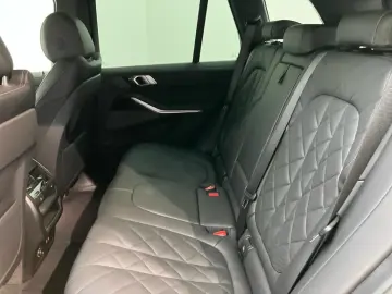 BMW X5 xDrive30d M Sport AHK Innovation Standhzg H K