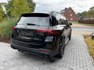MERCEDES-BENZ GLE 53 AMG  4M  SUV Massage Soft Carbon