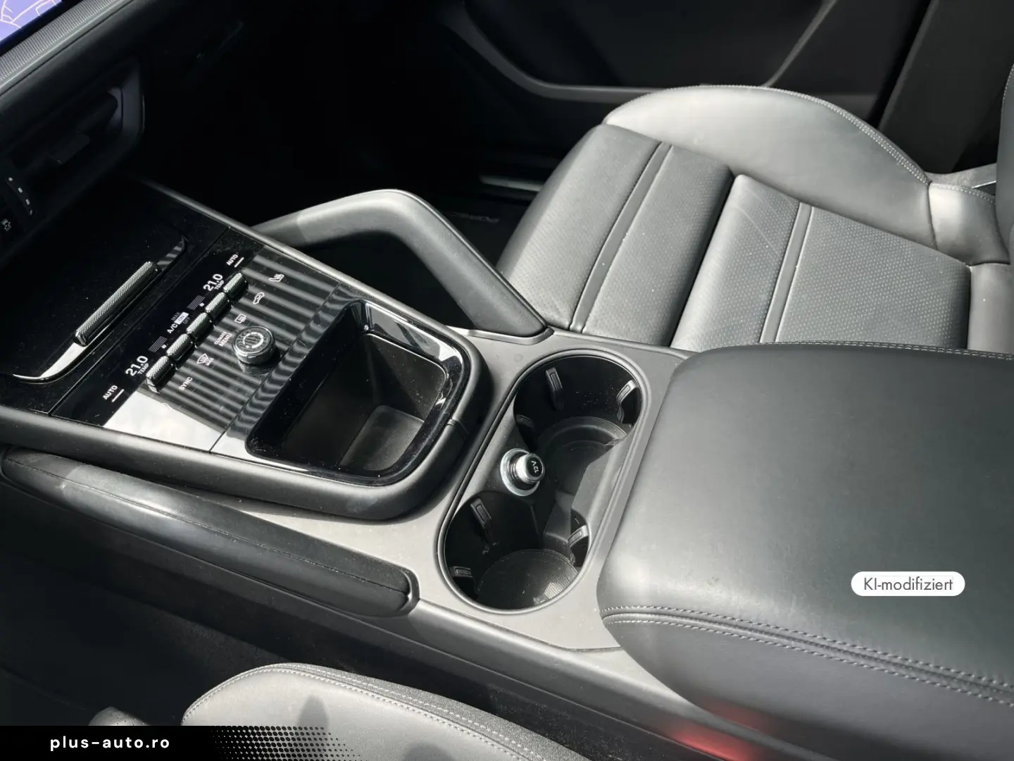 PORSCHE Cayenne E-Hybrid Pano. SportDesign 21  BOSE Inno