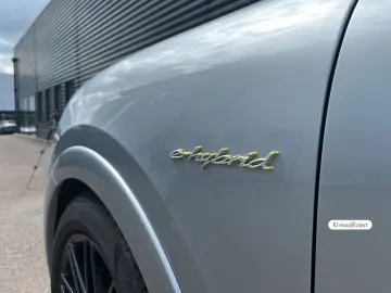 PORSCHE Cayenne E-Hybrid Pano. SportDesign 21  BOSE Inno