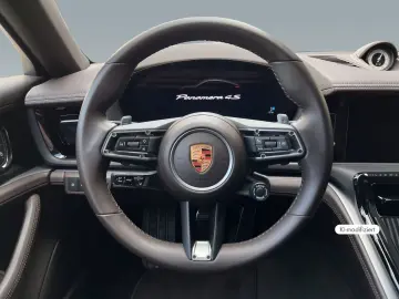 PORSCHE Panamera 4S E-Hybrid Pano. Hinterachsl. Sportabg