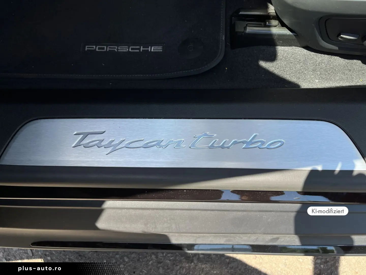 PORSCHE Taycan Turbo PDCC Sport Sport Chrono Hinterachsl