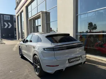 PORSCHE Cayenne Coupe S Leichtbau Pepita Luft HA-Lenkung