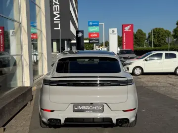 PORSCHE Cayenne Coupe S Leichtbau Pepita Luft HA-Lenkung