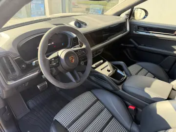 PORSCHE Cayenne Coupe S Leichtbau Pepita Luft HA-Lenkung
