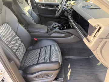 PORSCHE Cayenne Coupe S Leichtbau Pepita Luft HA-Lenkung