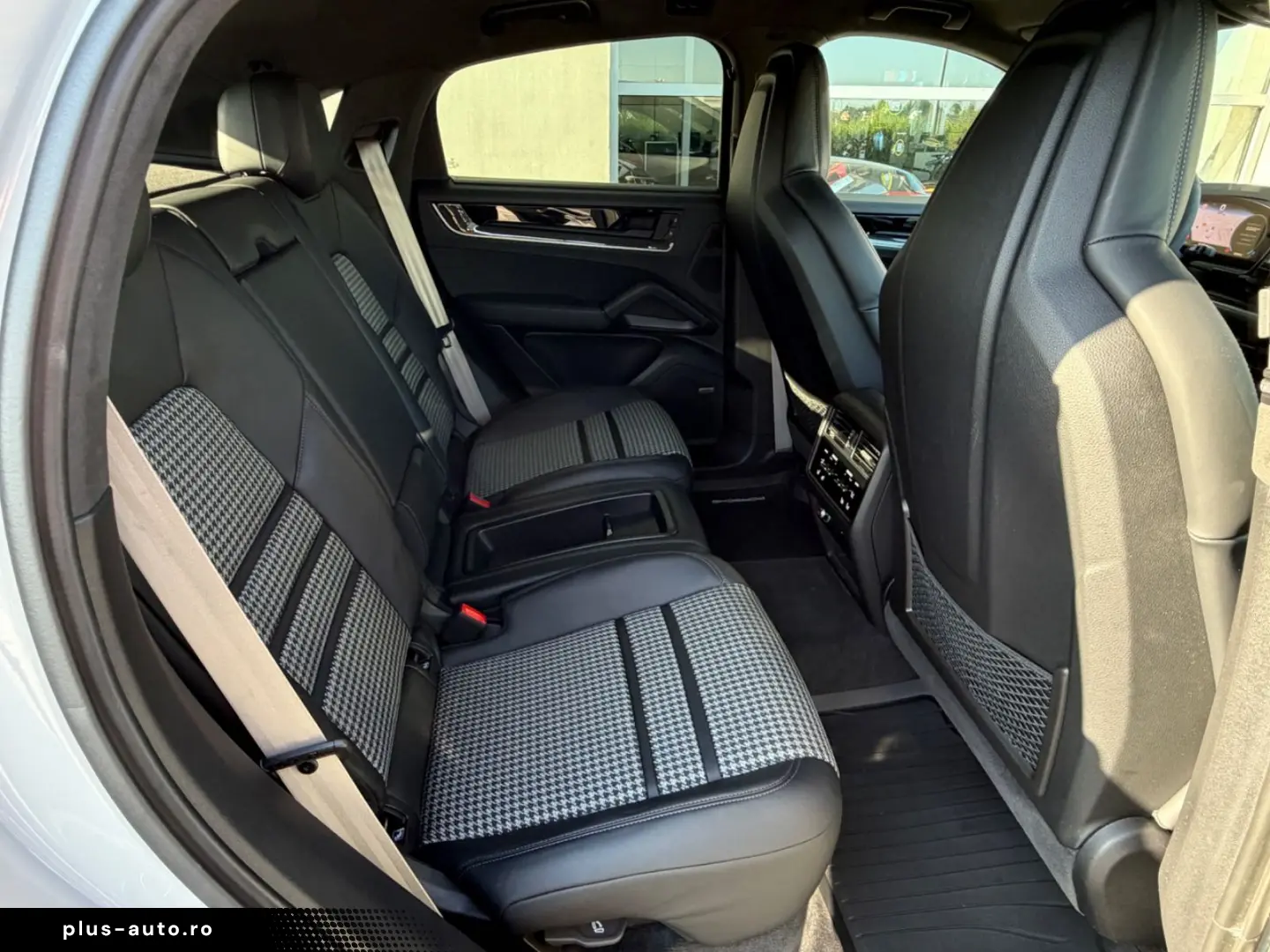 PORSCHE Cayenne Coupe S Leichtbau Pepita Luft HA-Lenkung