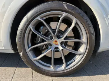 PORSCHE Cayenne Coupe S Leichtbau Pepita Luft HA-Lenkung