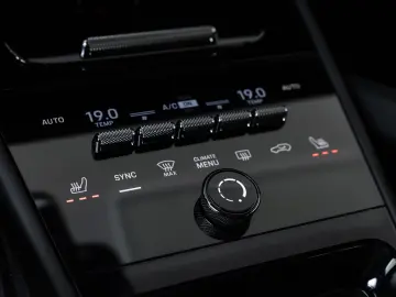 PORSCHE Cayenne Coupe E-Hybrid  ACC LUFT BOSE HUD 360