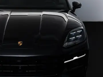 PORSCHE Cayenne Coupe GTS SportDesign MATRIX ACC PANO