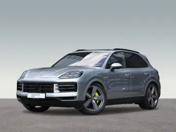 PORSCHE Cayenne E-Hybrid InnoDrive HA-Lenkung PDCC HUD