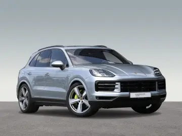 PORSCHE Cayenne E-Hybrid InnoDrive HA-Lenkung PDCC HUD