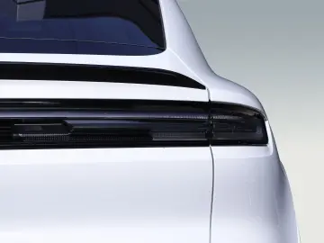 PORSCHE Cayenne Turbo E-Hybrid Coupe Burmester InnoDrive