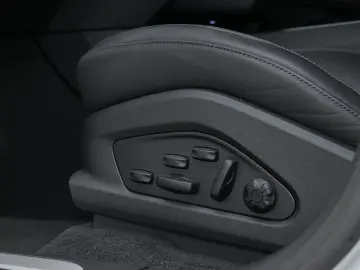 PORSCHE Macan 4S Burmester HA-Lenkung InnoDrive 22-Zoll