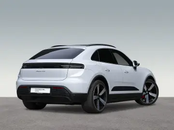 PORSCHE Macan 4S Burmester HA-Lenkung InnoDrive 22-Zoll