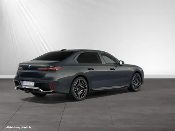 BMW 750e xDrive UPE  184.650 € TV-Fond-Ent. B&WDiamo