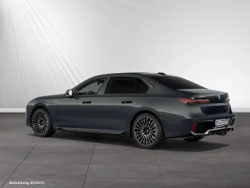 BMW 750e xDrive UPE  184.650 € TV-Fond-Ent. B&WDiamo