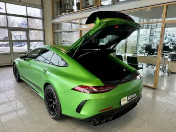 MERCEDES-BENZ AMG GT 63 S E Performance Edition Green!