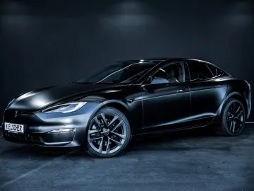 TESLA Model S PLAID - Yoke - Satin Black Matt - 1020PS