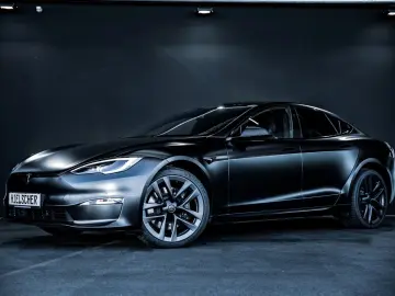 TESLA Model S PLAID - Yoke - Satin Black Matt - 1020PS