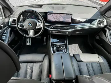 BMW X7 xDrive40d M Sport Pro Pro Sky-Lounge AHK 360