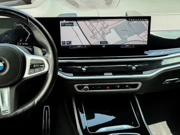 BMW X7 xDrive40d M Sport Pro Pro Sky-Lounge AHK 360
