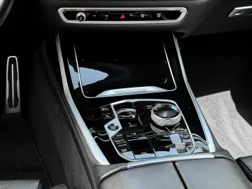 BMW X7 xDrive40d M Sport Pro Pro Sky-Lounge AHK 360