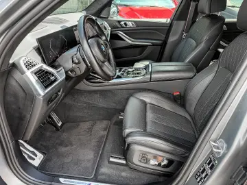 BMW X7 xDrive40d M Sport Pro Pro Sky-Lounge AHK 360