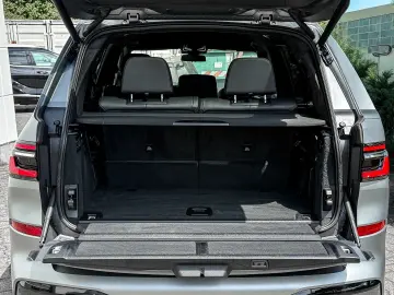 BMW X7 xDrive40d M Sport Pro Pro Sky-Lounge AHK 360