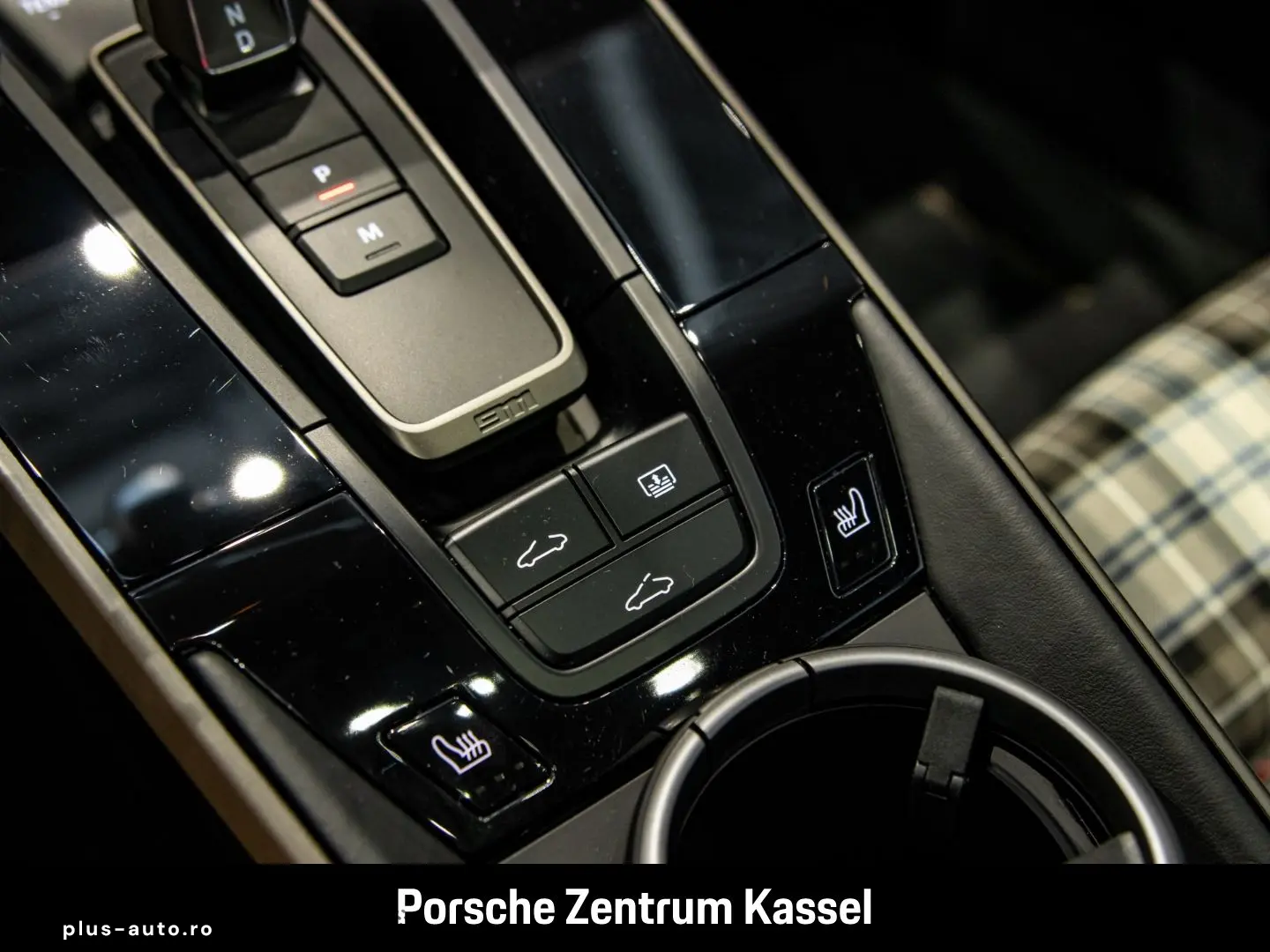 PORSCHE 992 911 Turbo 50 Jahre Burmester Nachtsicht id