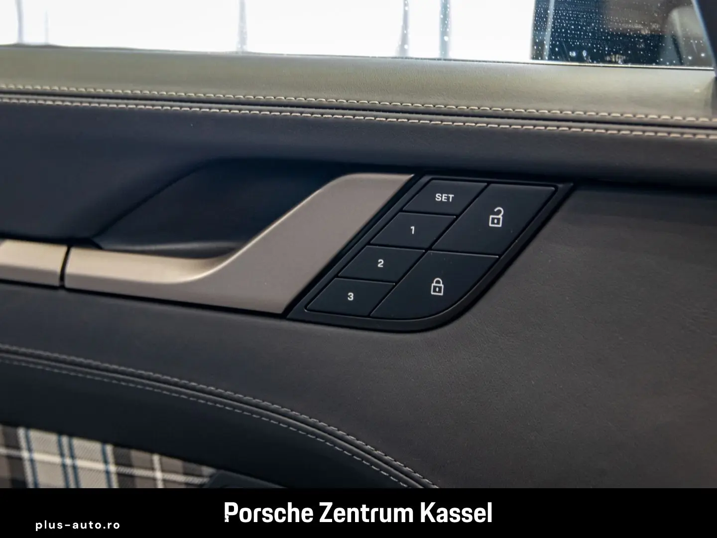 PORSCHE 992 911 Turbo 50 Jahre Burmester Nachtsicht id