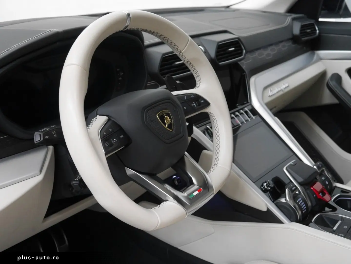 LAMBORGHINI Urus S PANO HEAD UP MASSAGE INDIVIDUAL