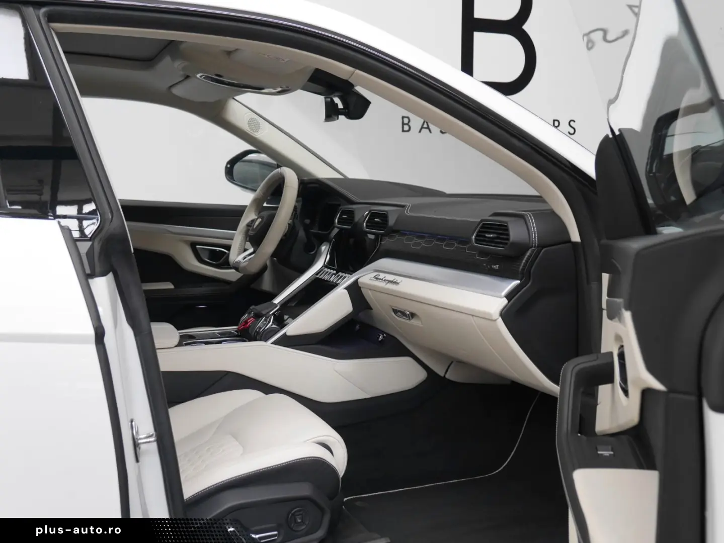 LAMBORGHINI Urus S PANO HEAD UP MASSAGE INDIVIDUAL