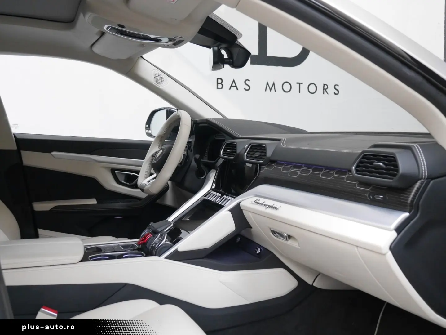 LAMBORGHINI Urus S PANO HEAD UP MASSAGE INDIVIDUAL