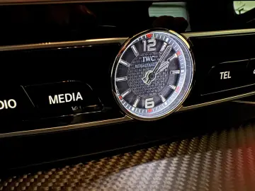 MERCEDES-BENZ G 63 4x4 Hoch2  NEUWAGEN Zustand!!