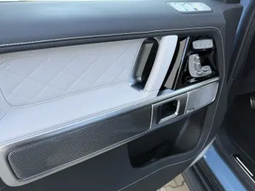 MERCEDES-BENZ G 63 AMG  KEYLESS-GO AKRAPOVIC PPF-FOLIE VOLL