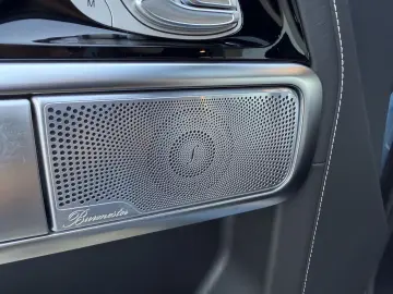 MERCEDES-BENZ G 63 AMG  KEYLESS-GO AKRAPOVIC PPF-FOLIE VOLL