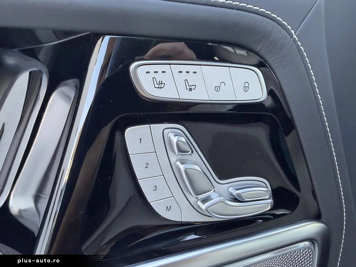 MERCEDES-BENZ G 63 AMG  KEYLESS-GO AKRAPOVIC PPF-FOLIE VOLL