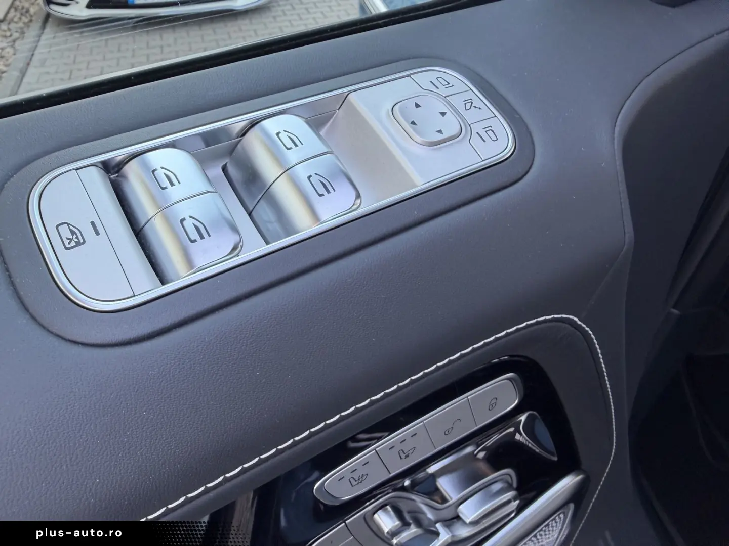 MERCEDES-BENZ G 63 AMG  KEYLESS-GO AKRAPOVIC PPF-FOLIE VOLL