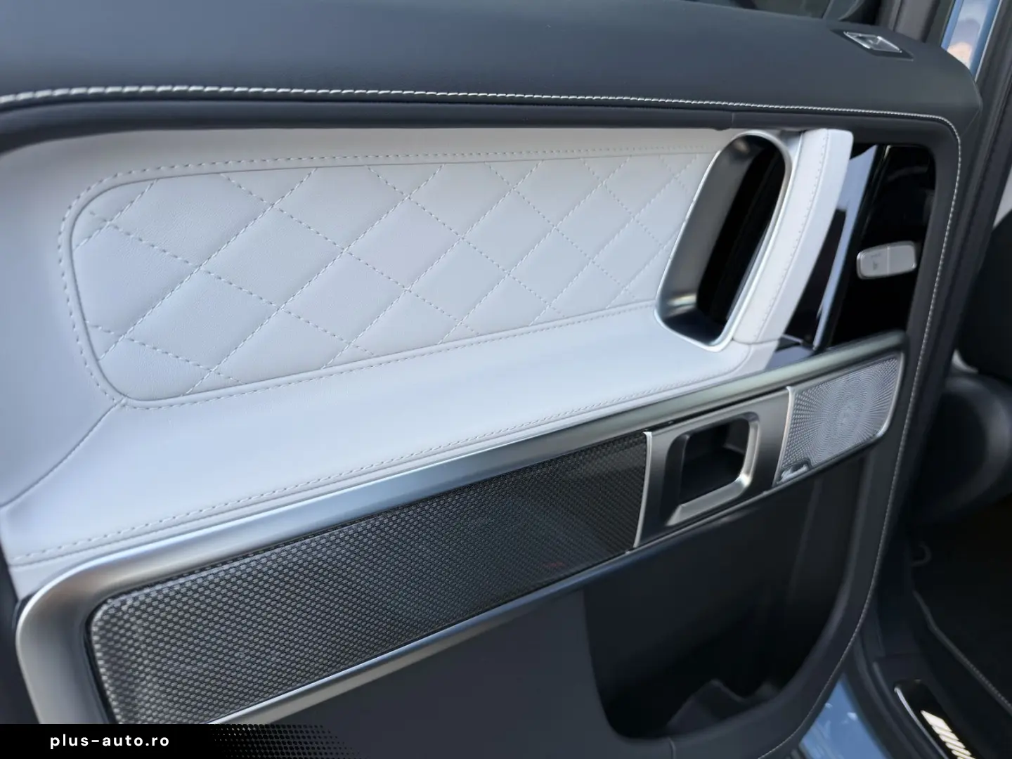 MERCEDES-BENZ G 63 AMG  KEYLESS-GO AKRAPOVIC PPF-FOLIE VOLL