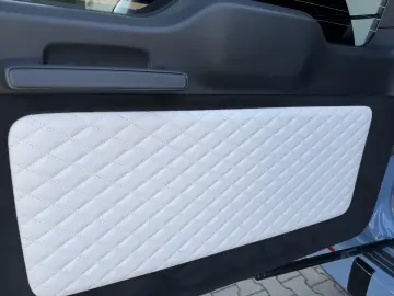 MERCEDES-BENZ G 63 AMG  KEYLESS-GO AKRAPOVIC PPF-FOLIE VOLL