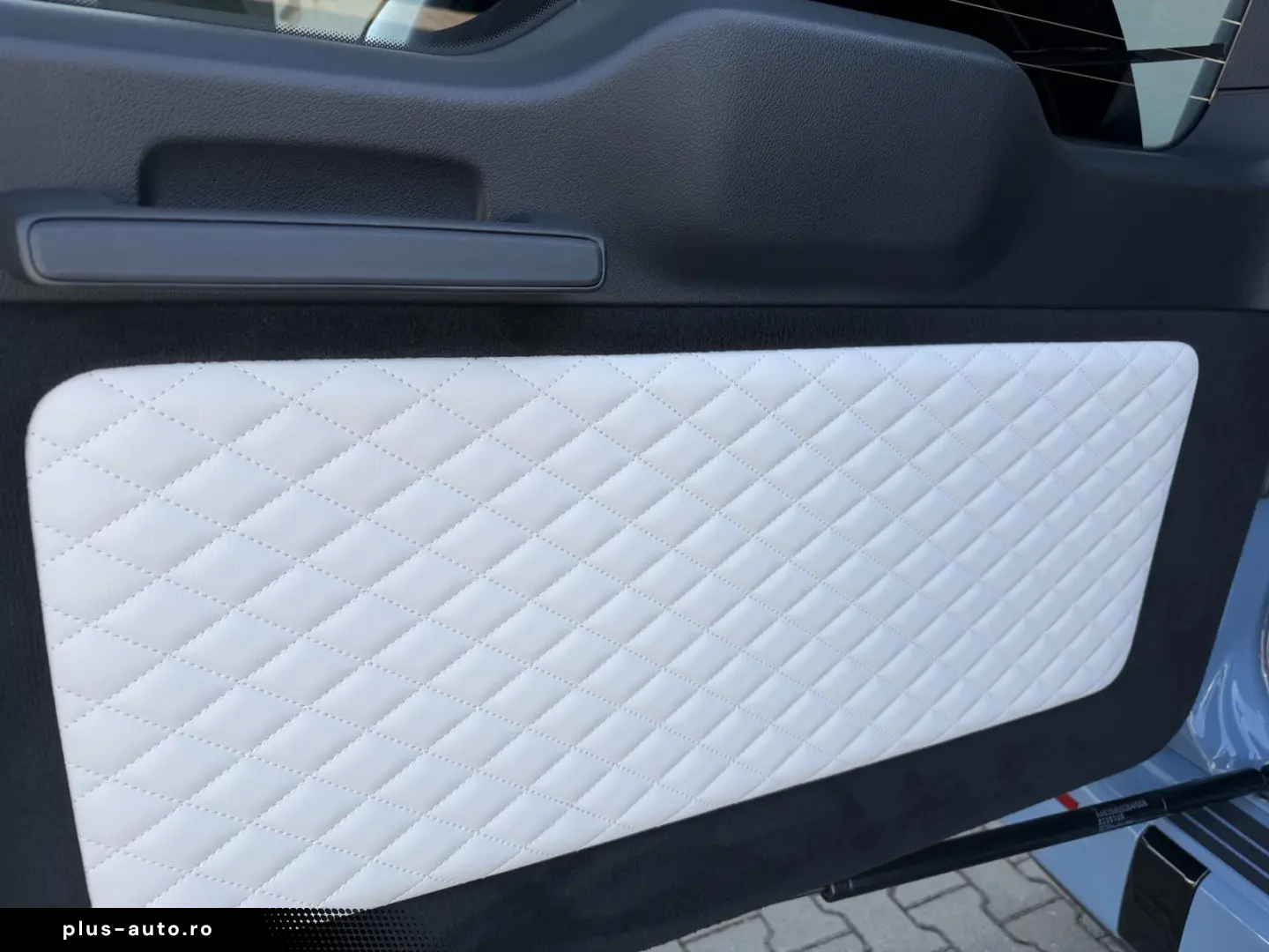 MERCEDES-BENZ G 63 AMG  KEYLESS-GO AKRAPOVIC PPF-FOLIE VOLL
