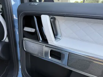 MERCEDES-BENZ G 63 AMG  KEYLESS-GO AKRAPOVIC PPF-FOLIE VOLL