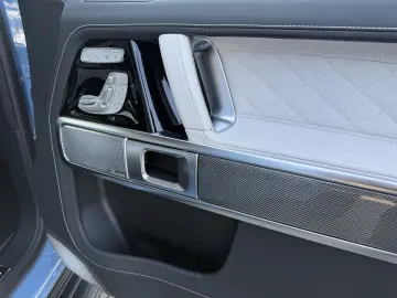 MERCEDES-BENZ G 63 AMG  KEYLESS-GO AKRAPOVIC PPF-FOLIE VOLL